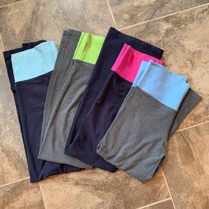 Lot of 4 Victoria’s Secret Yoga pants size medium